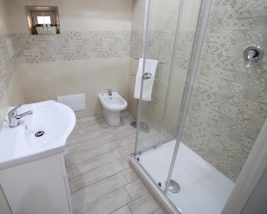La Dimora Di Vittoria Appartement Napels Buitenkant foto